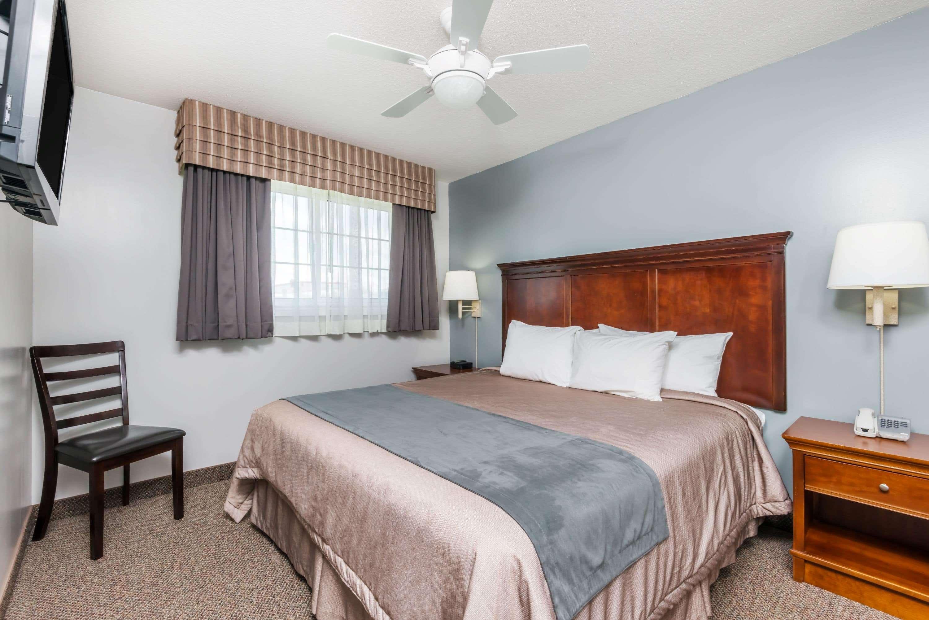 Super 8 By Wyndham Port Elgin Hotel Exterior photo